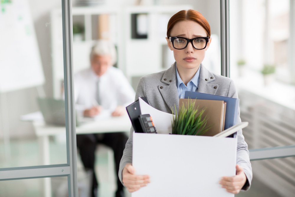 18 Signs You’re About to Be Fired or Laid&nbsp;Off