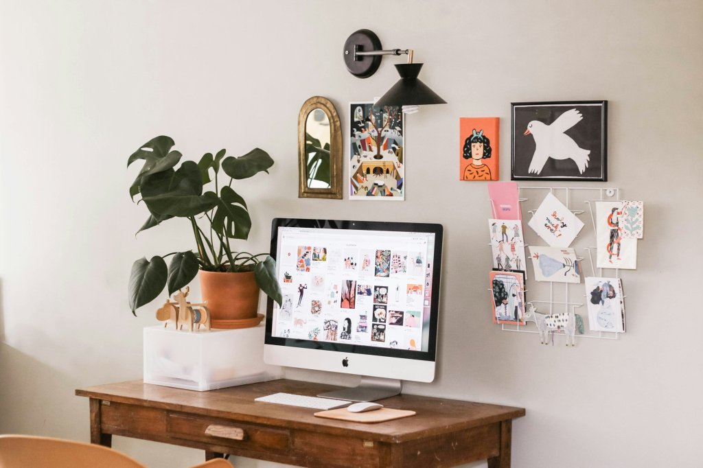 How to Decorate Your Home Office on a Budget: Creative Ideas That Actually&nbsp;Work