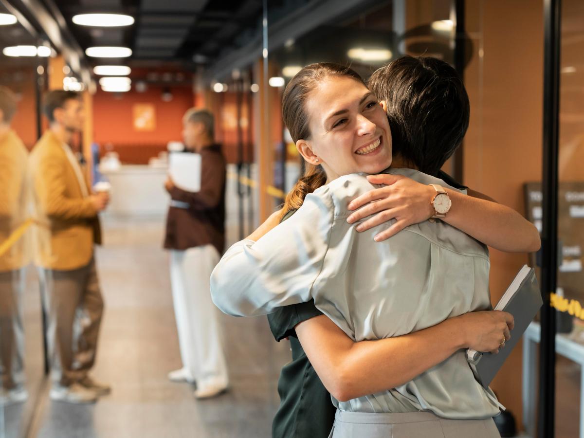 How to Be There for a Coworker Who Is Grieving (Without Saying the Wrong&nbsp;Thing)